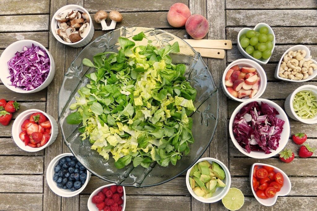 salad, fruit, berry-2756467.jpg